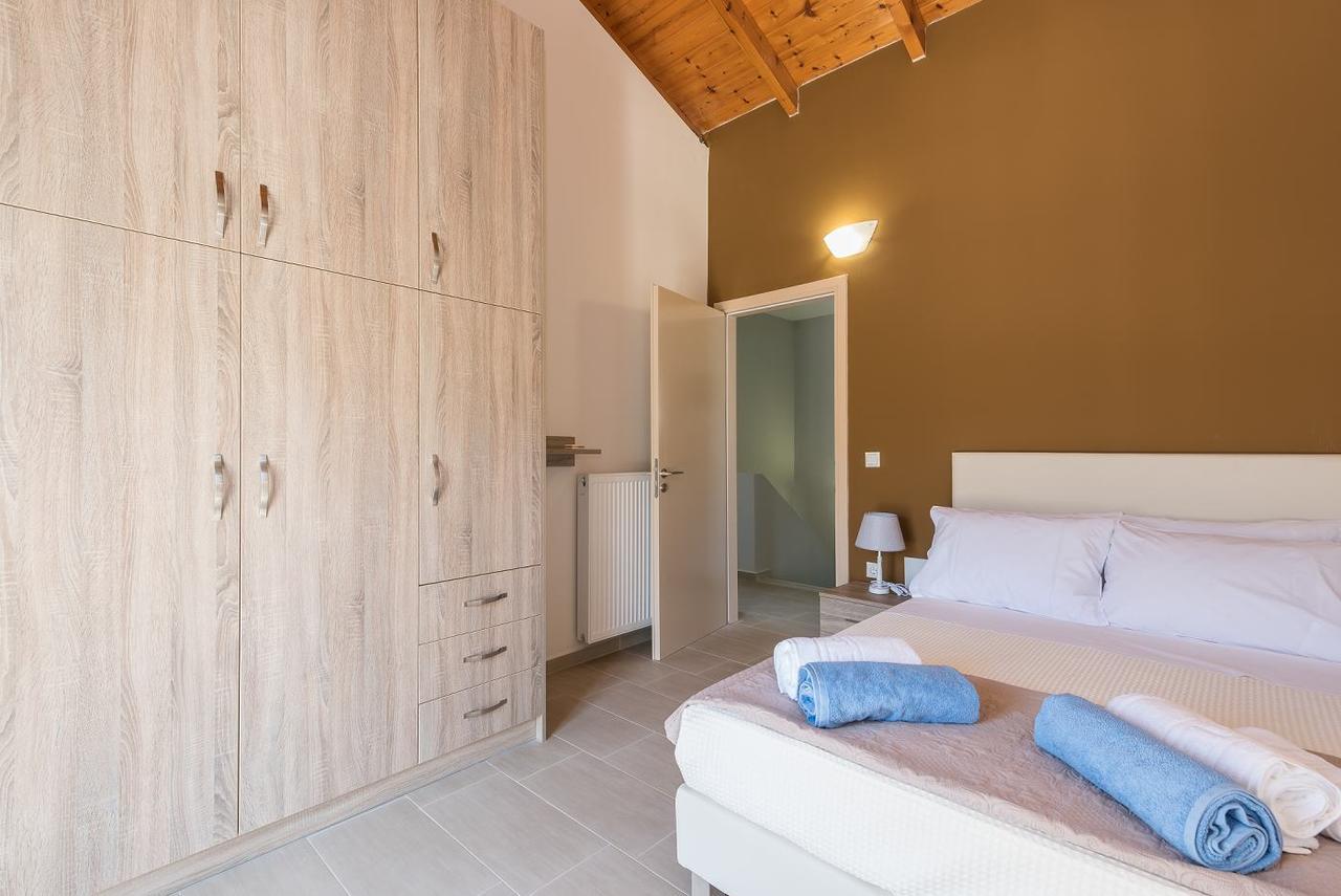 Villa Neaira Vatólakosz Kültér fotó